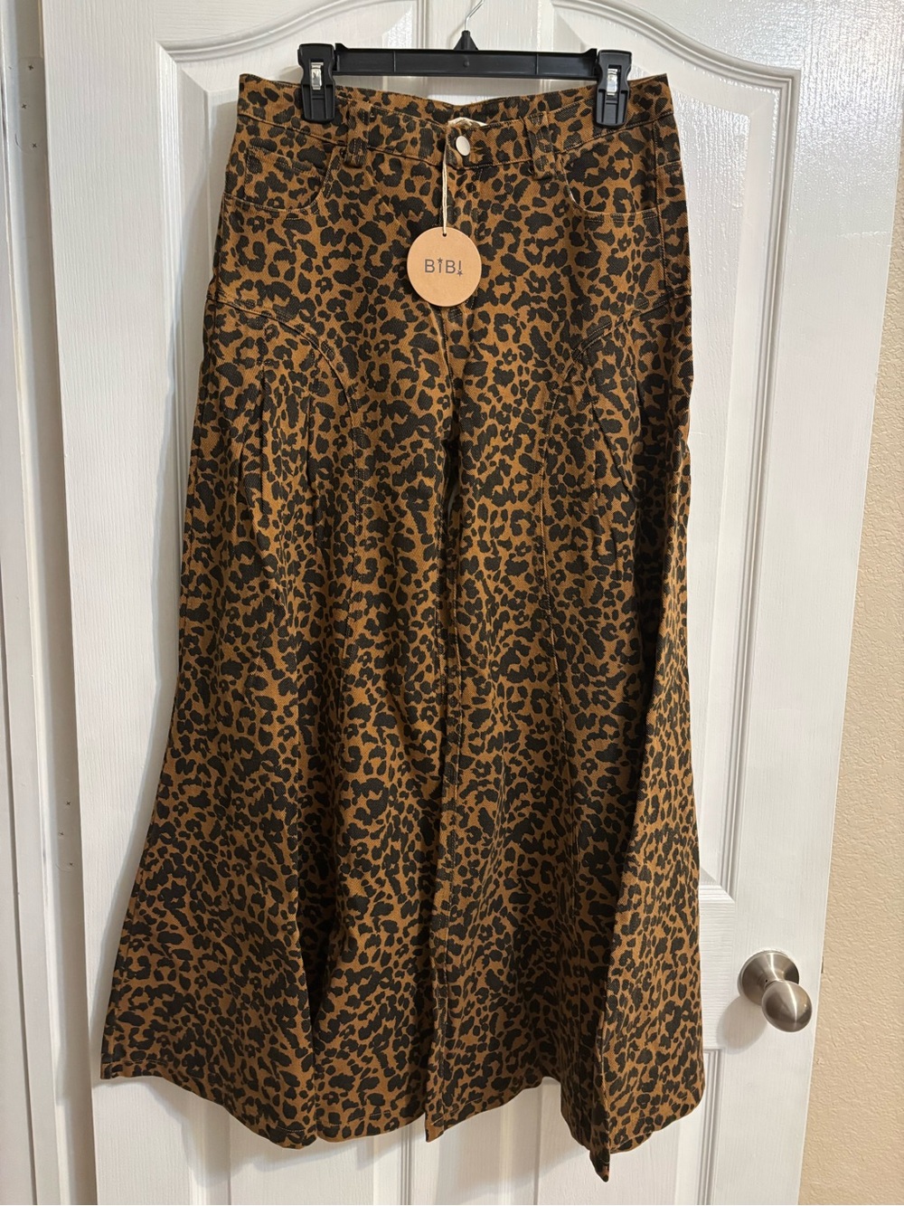 BIBI Leopard Print A-Line Midi wide leg jeans- Brown/Black